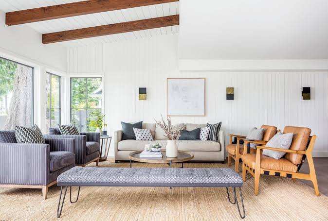 Minimalist Living Room Layouts That Maximize Space